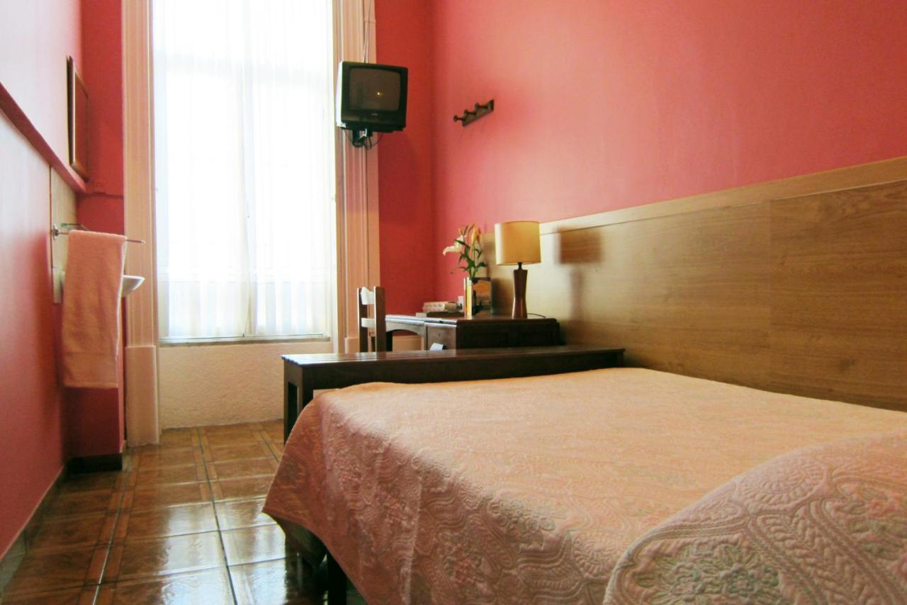 פורטו Duas Nacoes Guest House מראה חיצוני תמונה