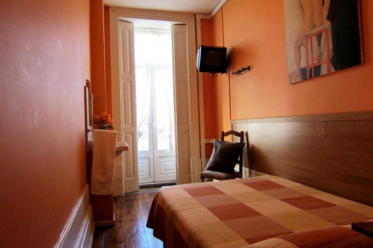 פורטו Duas Nacoes Guest House מראה חיצוני תמונה